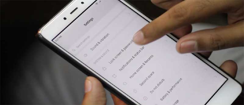 নিরাপদ থাকতে স্মার্টফোন ও অ্যাপ ব্যবহারের প্রয়োজনীয় সতর্কতা