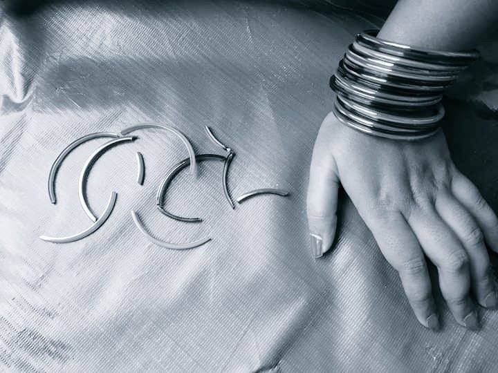 ম্যাজিক গল্পটির সারসংক্ষেপ, গল্পের সাথে জীবনের সঙ্গে সম্পর্ক খুঁজি